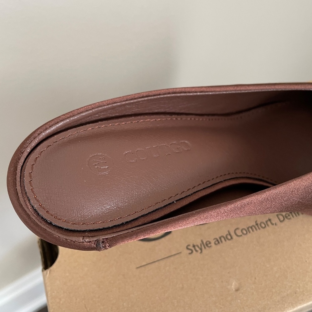 NIB Kitten Heel Mules - Picture 3 of 6